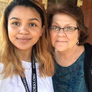 Meet your Posher, Paula